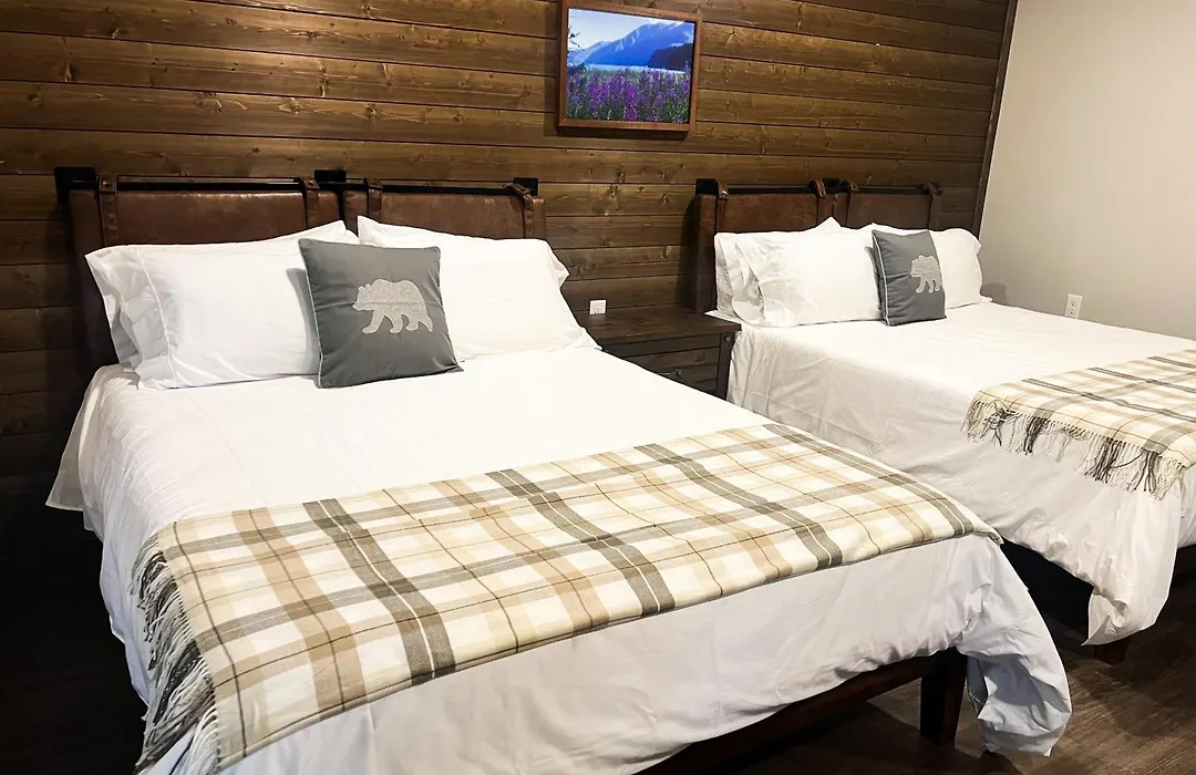 Spruce Lodge-1
